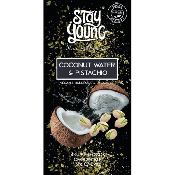 Toasted chocolate with coconut water and pistachio nuts